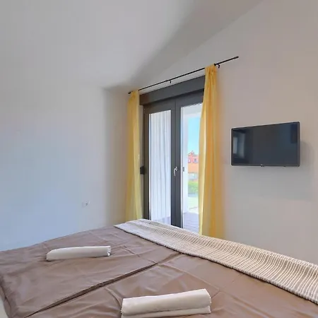 Holiday home Linea Pula