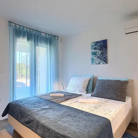 Linea Holiday home Pula