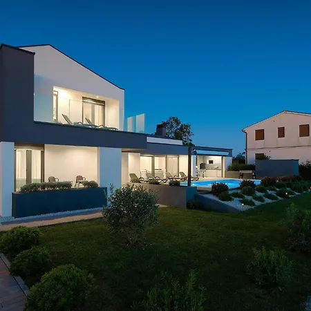 Holiday home Linea Pula