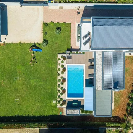 Holiday home Linea *